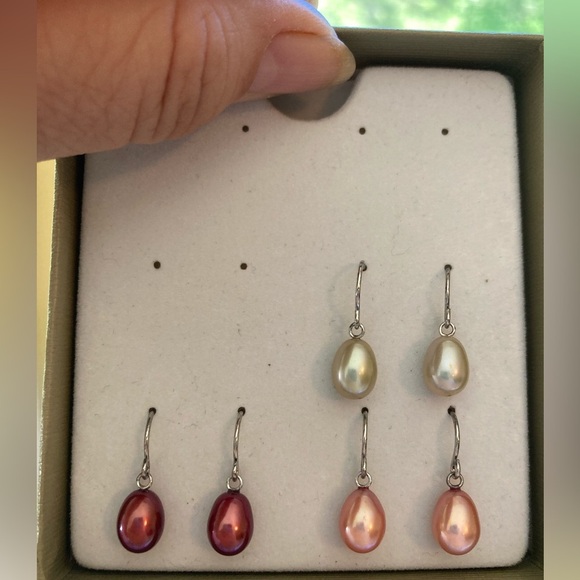 ❗️SALE❗️Honora 3 Pairs of Freshwater Pearls Dangle Earrings - Picture 5 of 8